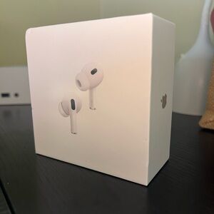 AirPods Pro 2nd Generation with USB C Charging Case (White)